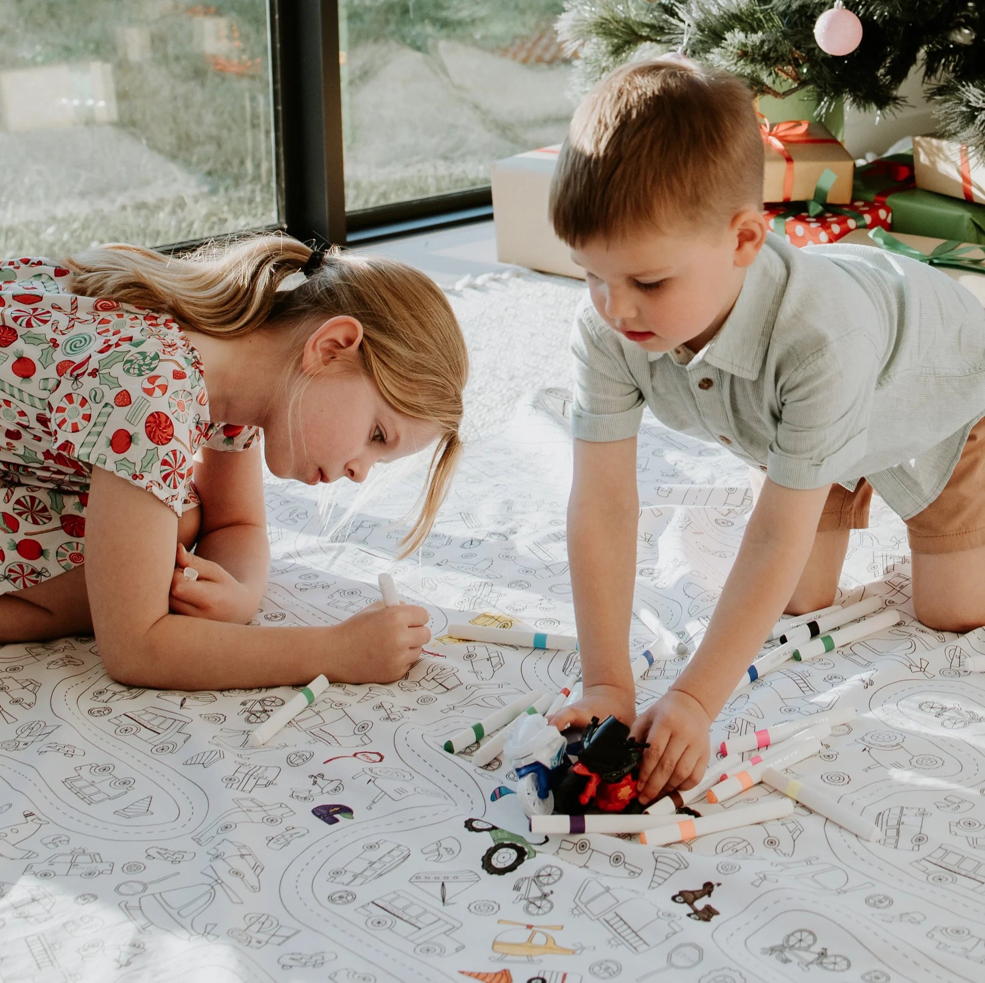 Reusable Colouring In Tablecloth Set - Wheels in Motion