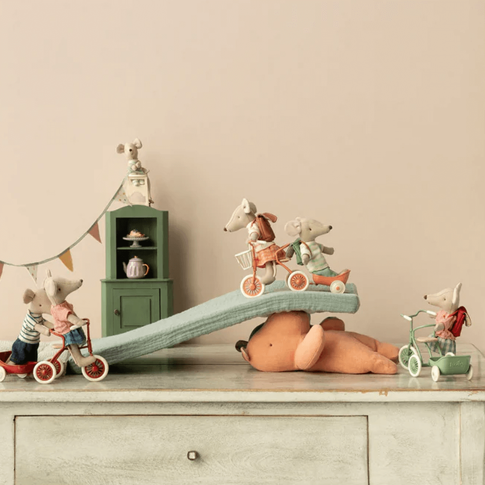 Tricycle Big Sister - Coral 2024