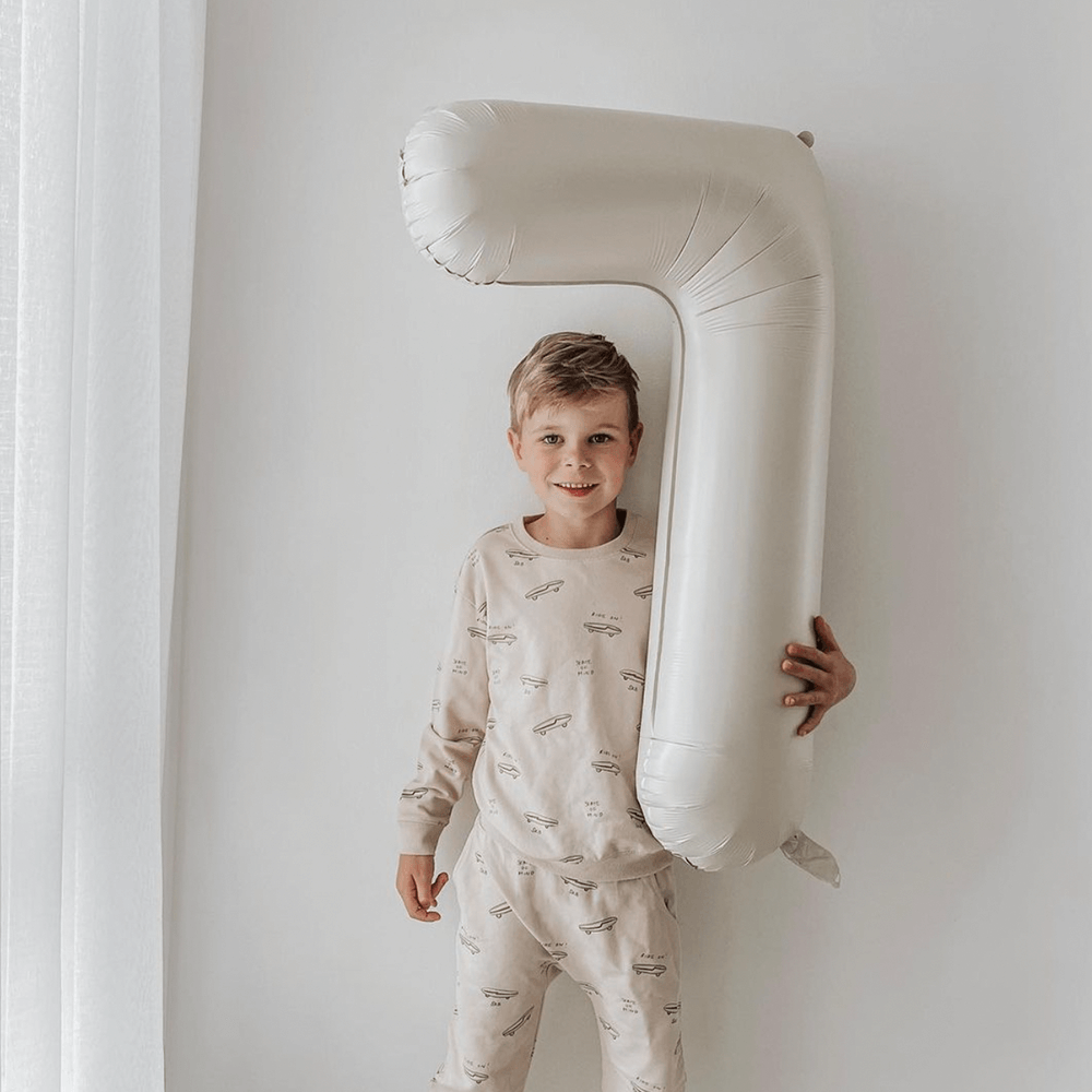 Little Sunday Number Seven Balloon - Cream