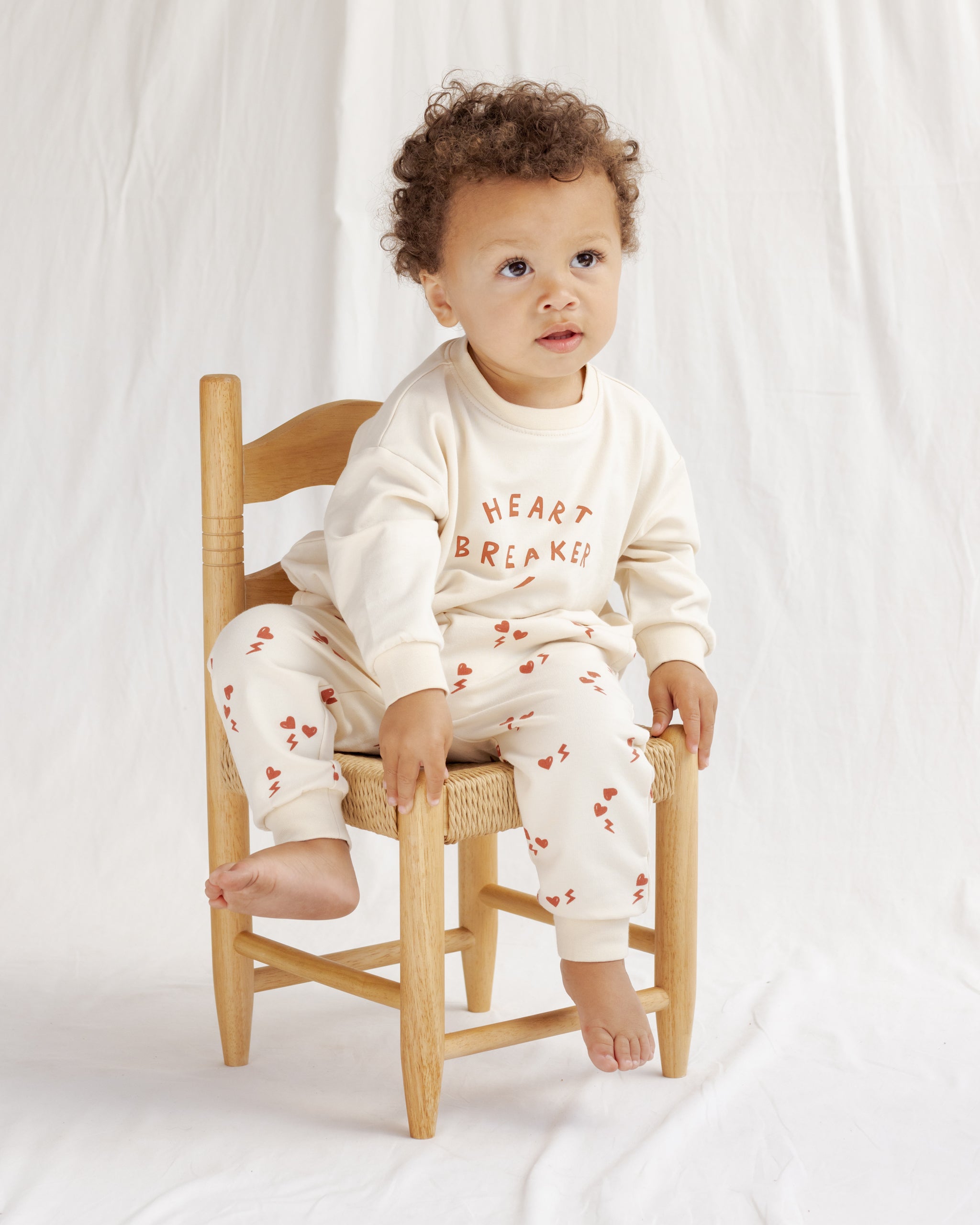 Quincy Mae Relaxed Sweatshirt - Heart Breaker