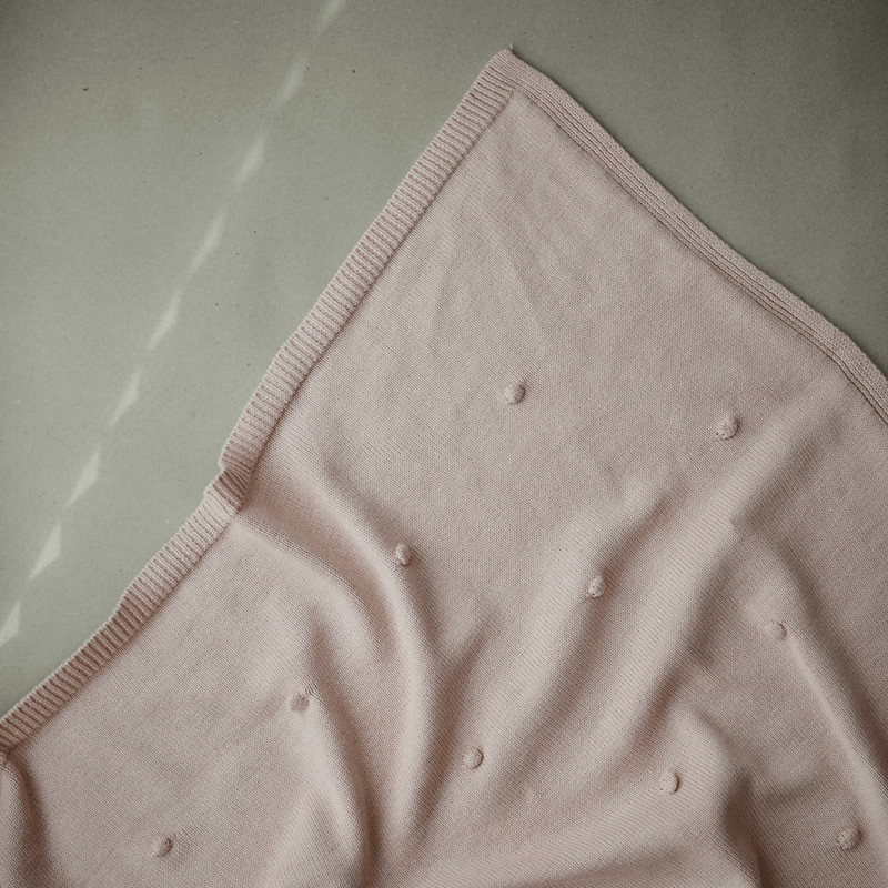Mushie Knitted Textured Dots Blanket - Blush