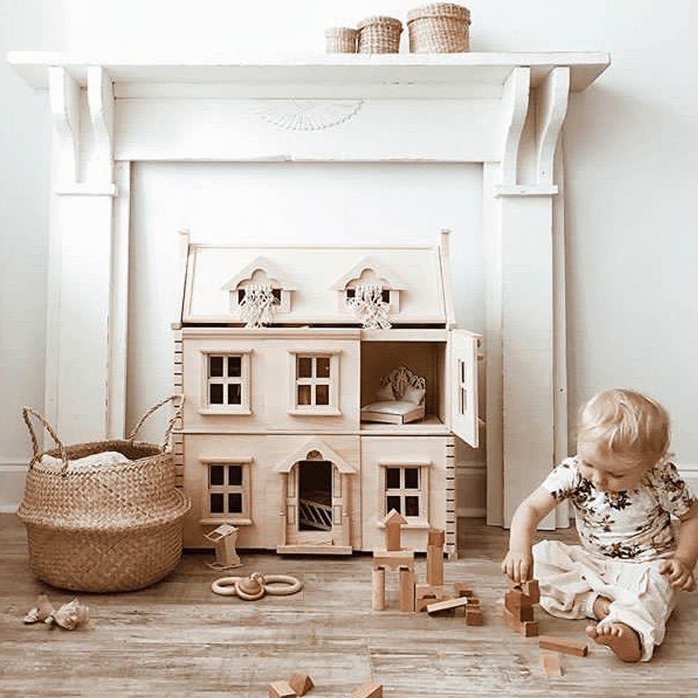 PlanToys Victorian Doll House