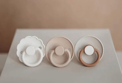 Discover Frigg Pacifiers – where safety, Scandinavian design, and soothing comfort unite to redefine your baby's soothing experience. The perfect dummy for your little ones and available in New Zealand online and in store at Little Gatherer. 