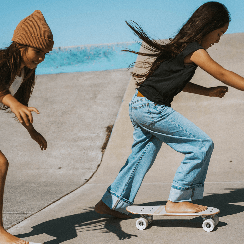 Banwood Skateboard - White