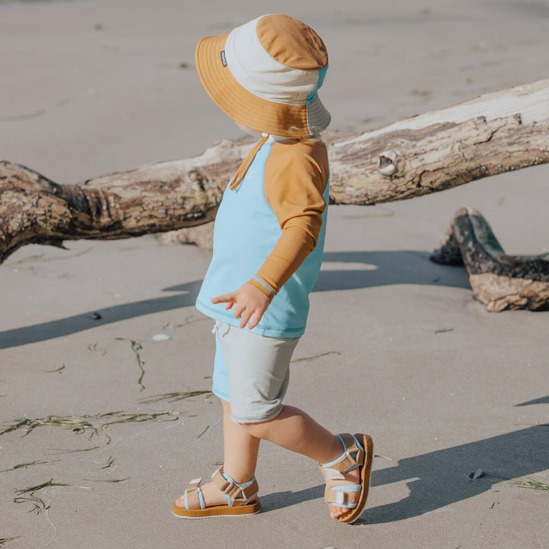 Crywolf Swim Bucket Hat - Ocean Colourblock