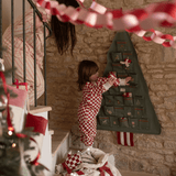 Avery Row Advent Calendar - Christmas Tree