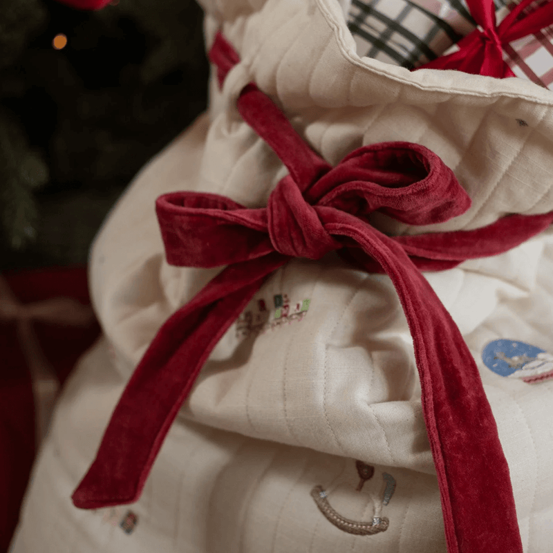 Avery Row Christmas Present Sack - Christmas Morning
