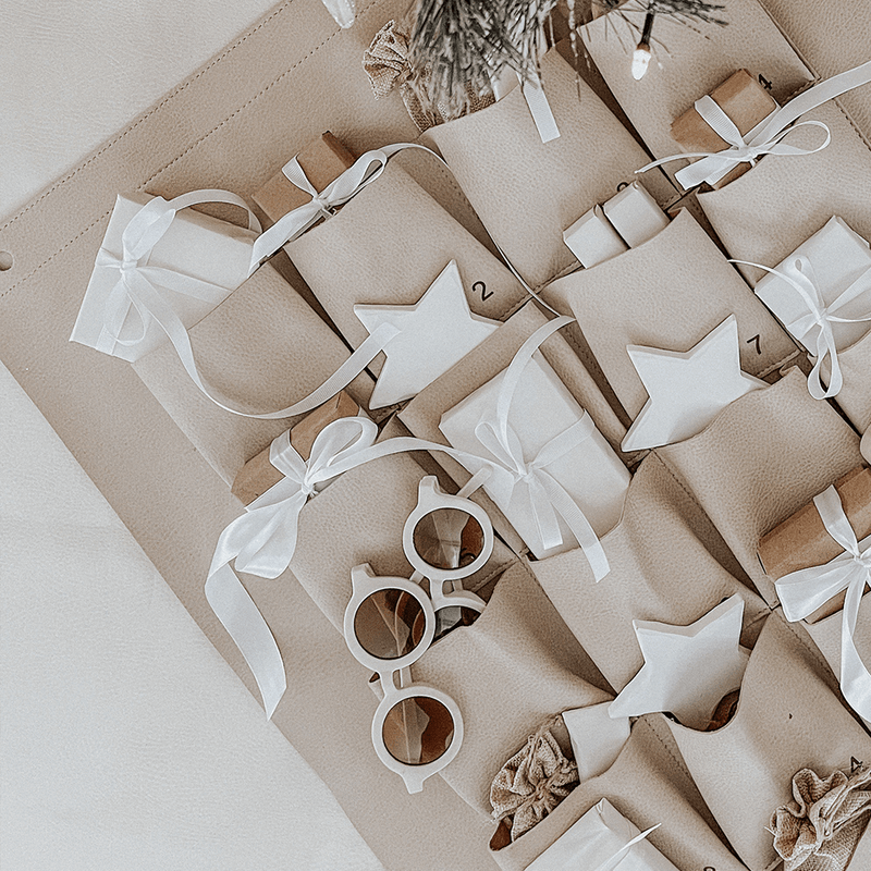 Baisik Advent Calendar - Natural