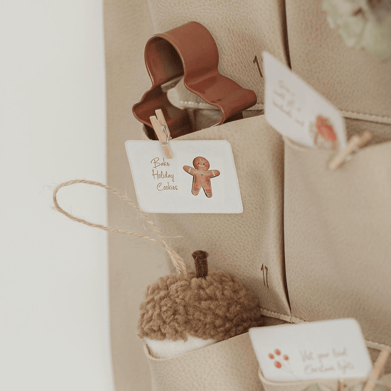 Baisik Advent Calendar - Natural