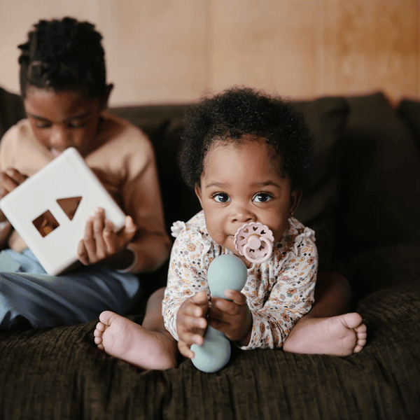 Mushie Baby Rattle - Cambridge Blue