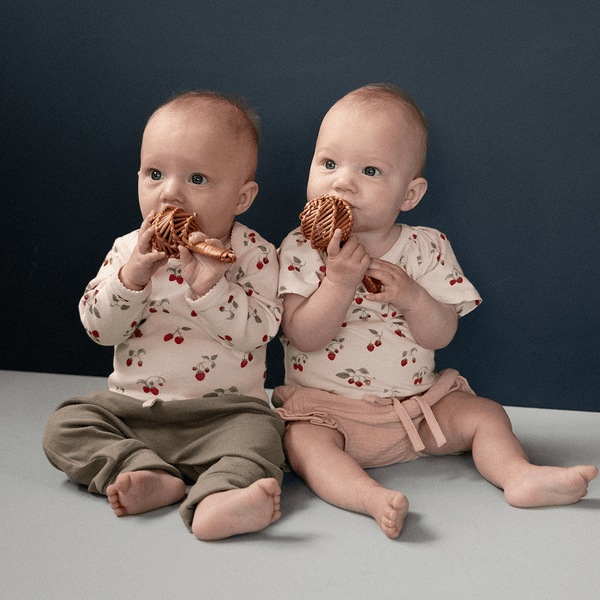 Nature Baby Long Sleeve Bodysuit - Strawberry Blush