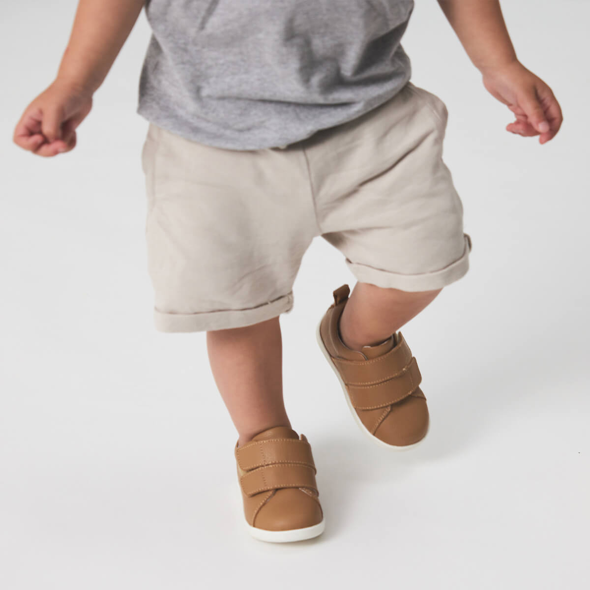 Pretty Brave Brooklyn - Tan