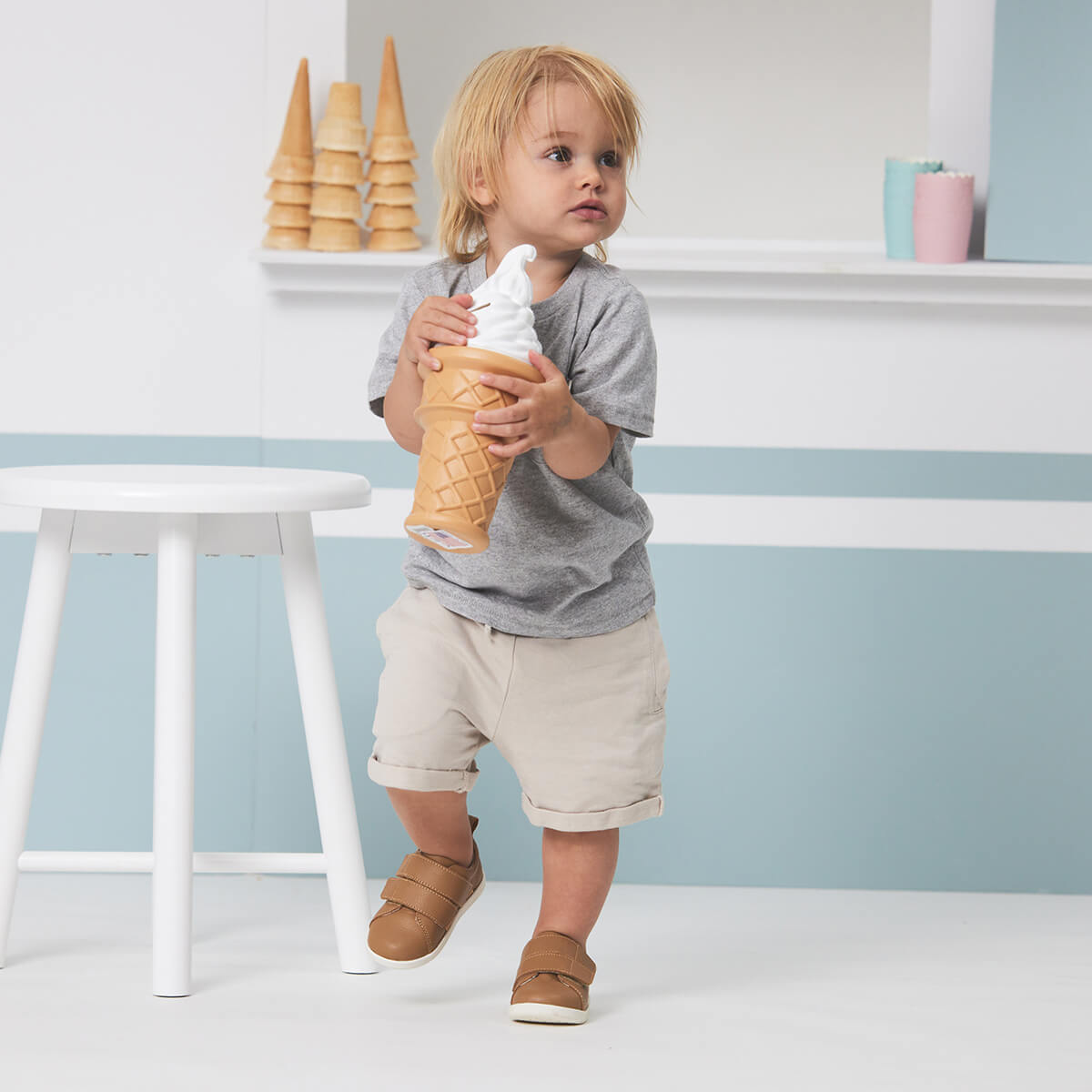 Pretty Brave Brooklyn - Tan