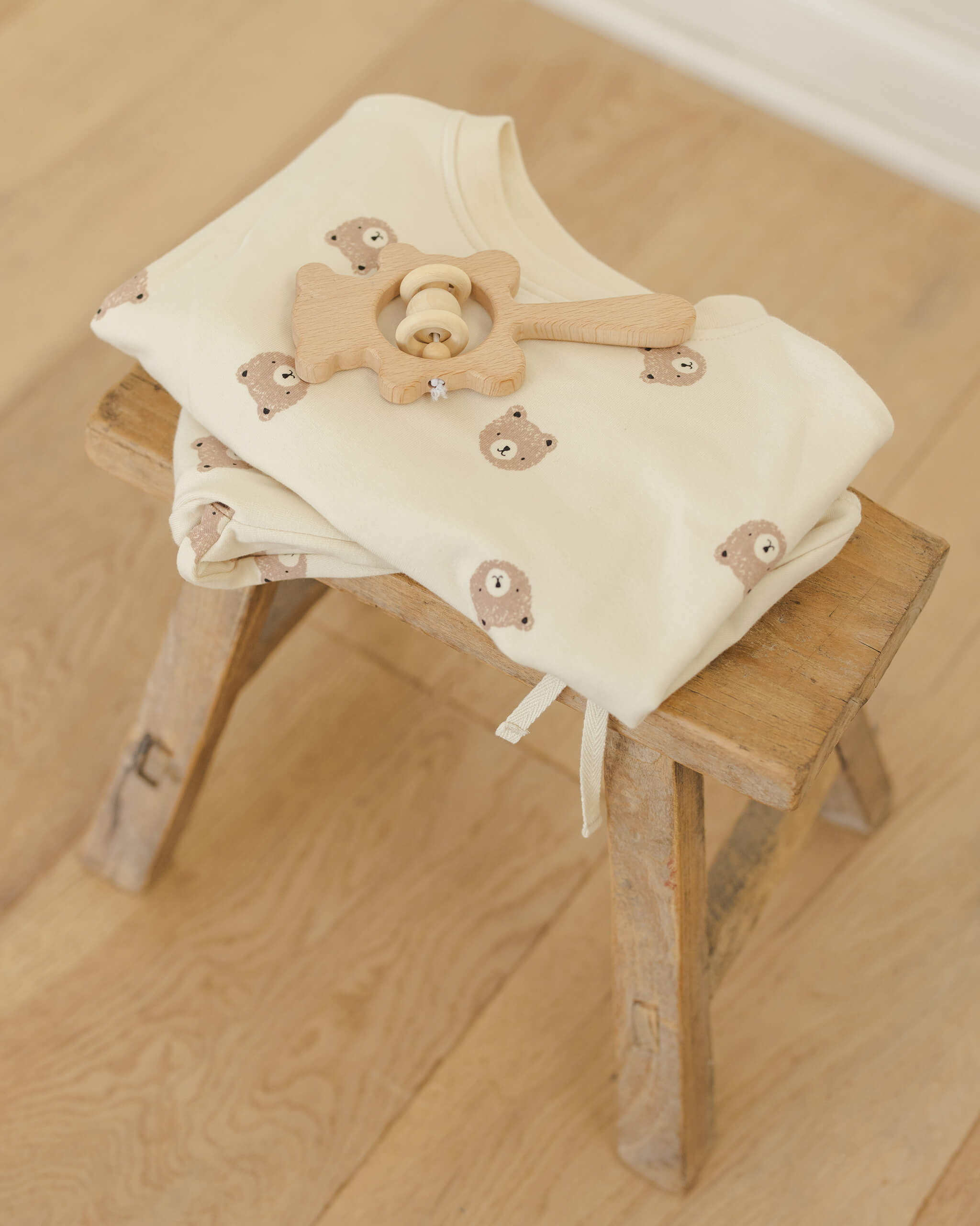 Quincy Mae Relaxed Sweatshirt - Brown Bear