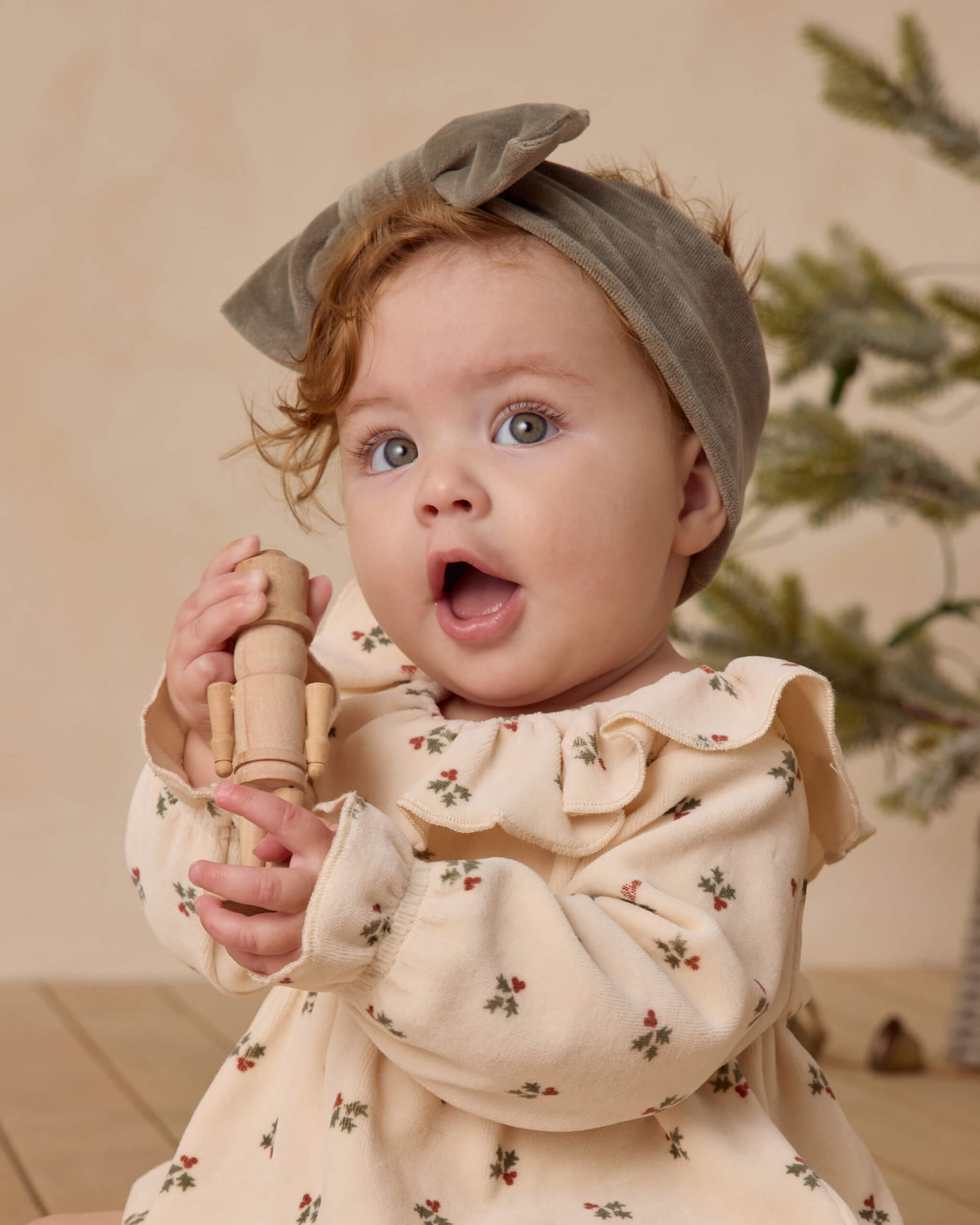 Quincy Mae Wendy Romper - Holly Berry