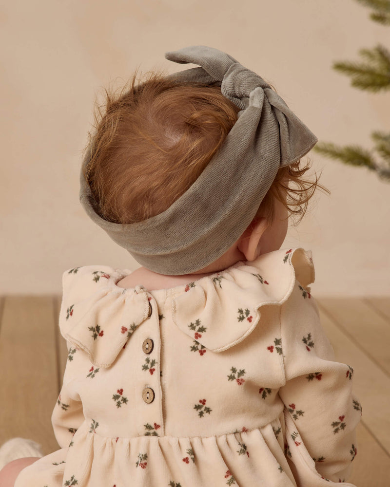 Quincy Mae Wendy Romper - Holly Berry