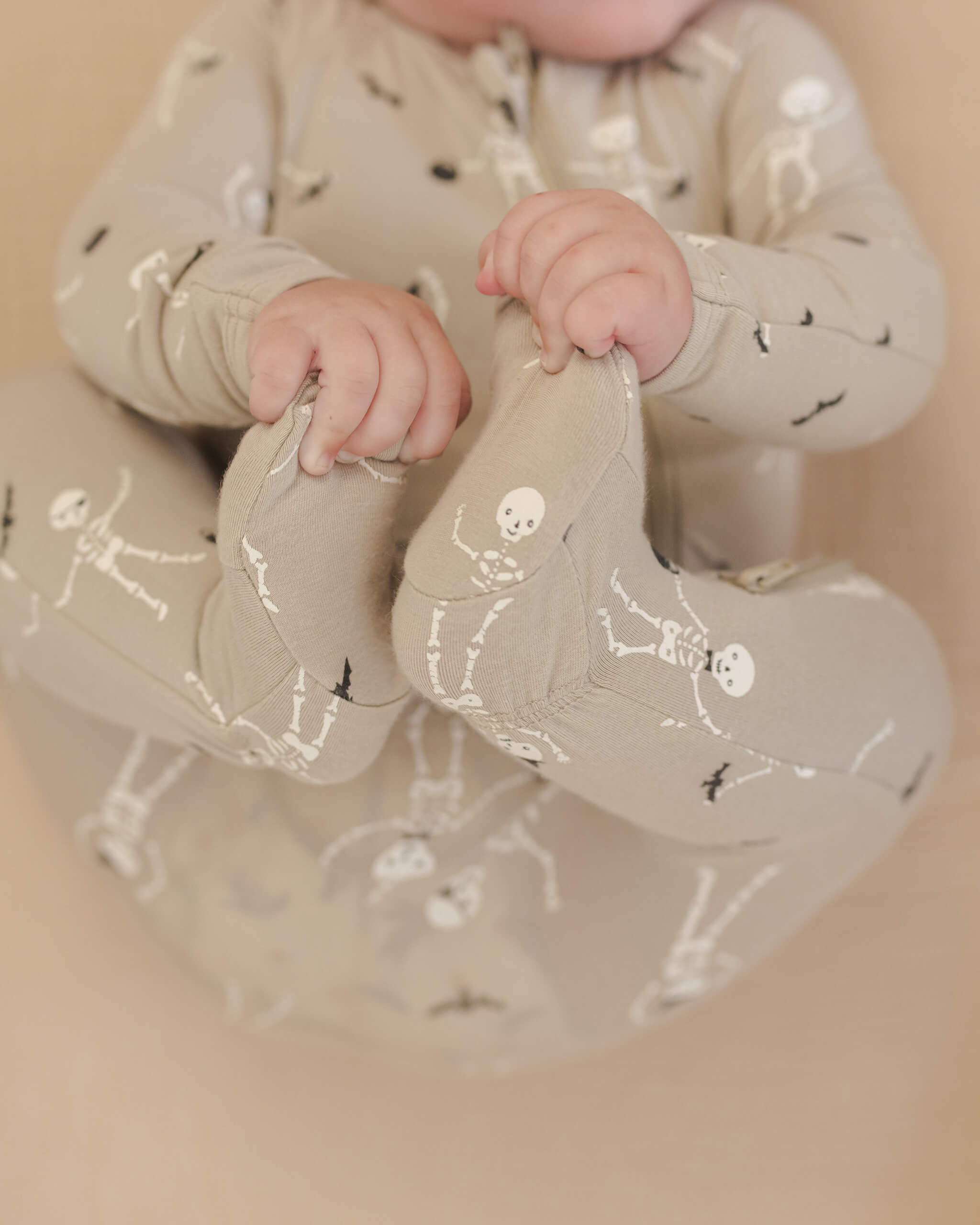 Quincy Mae Bamboo Zip Footie - Bats