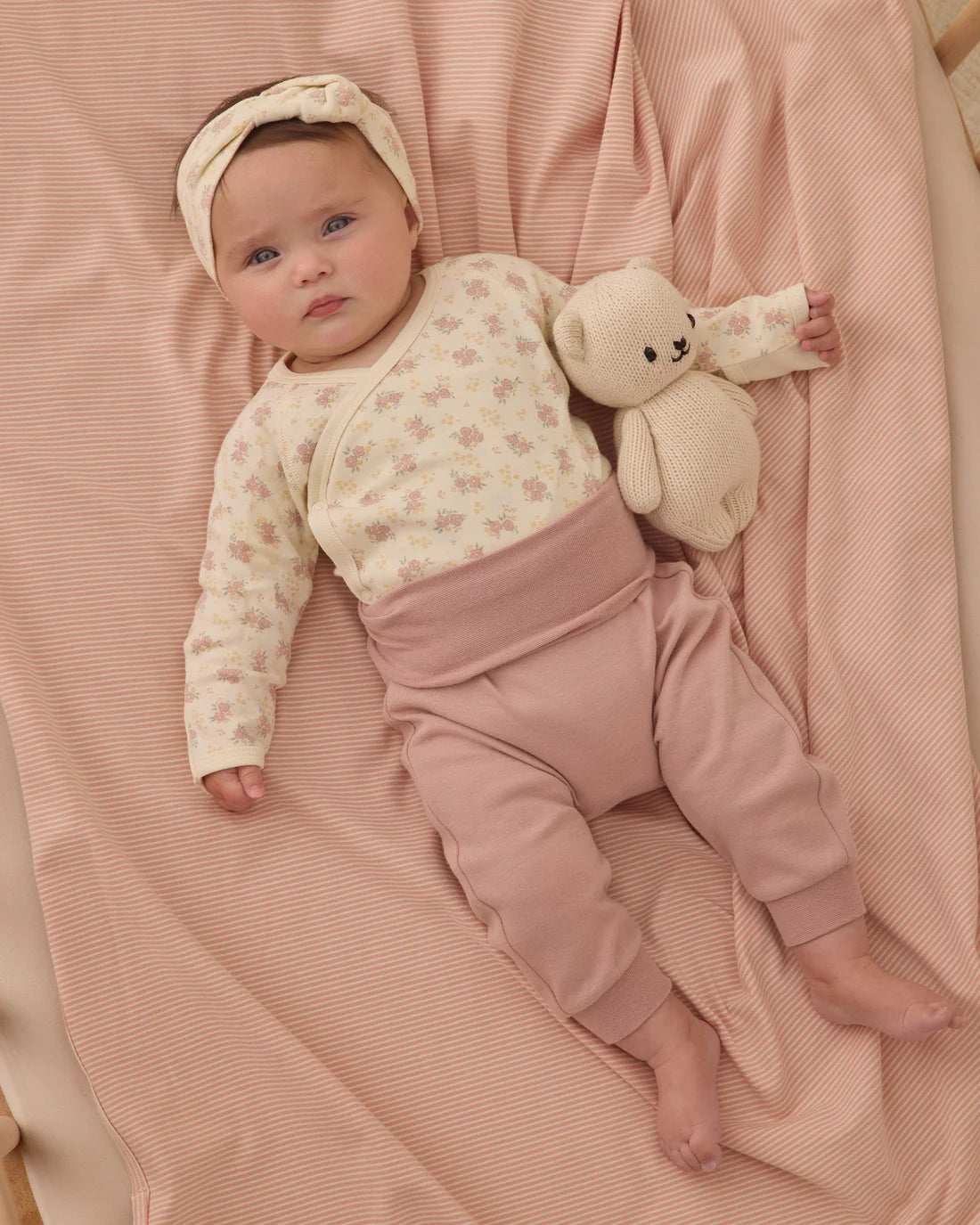 Quincy Mae Side Snap Bodysuit - Flower Field