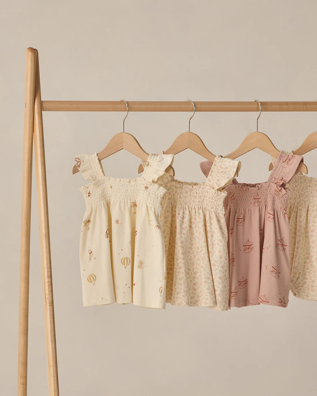 Quincy Mae Smocked Jersey Dress - Ditsy