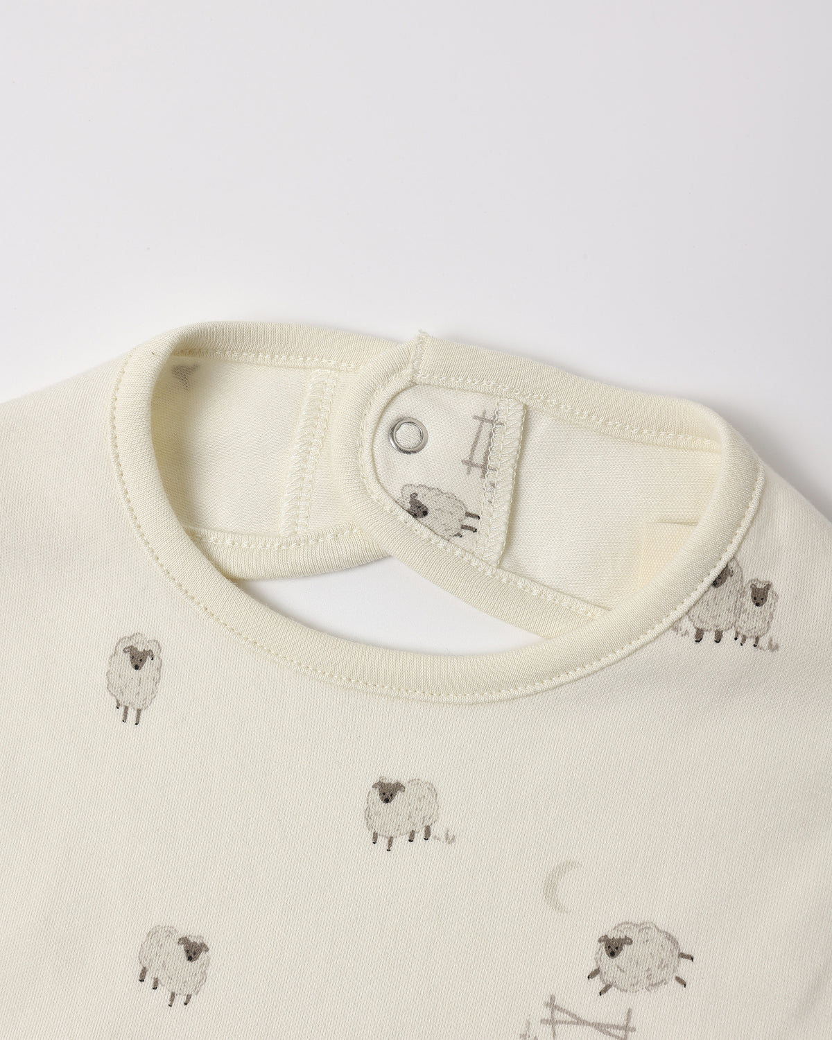 Jersey Snap Bib 2 Pack - Sheep & Cloud Stripe