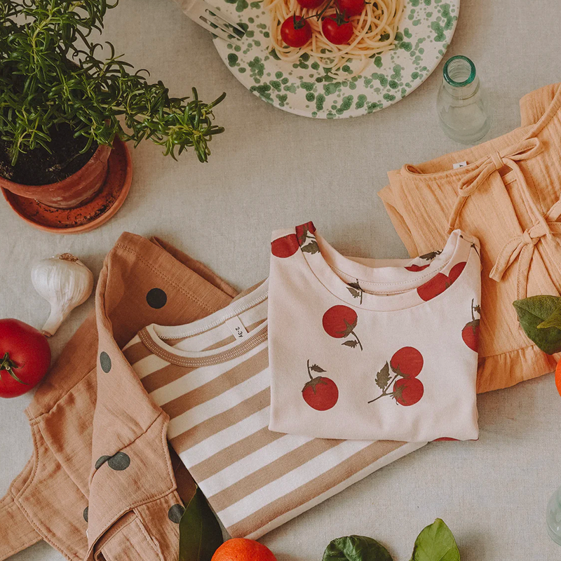 Organic Zoo Tomato Classic T-Shirt