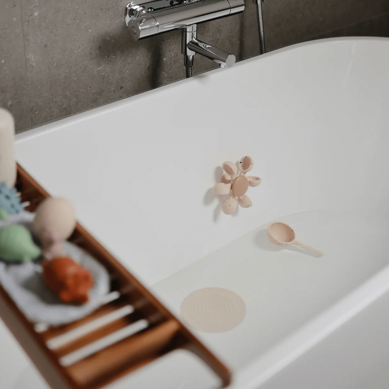 Mushie Water Wheel Bath Toy