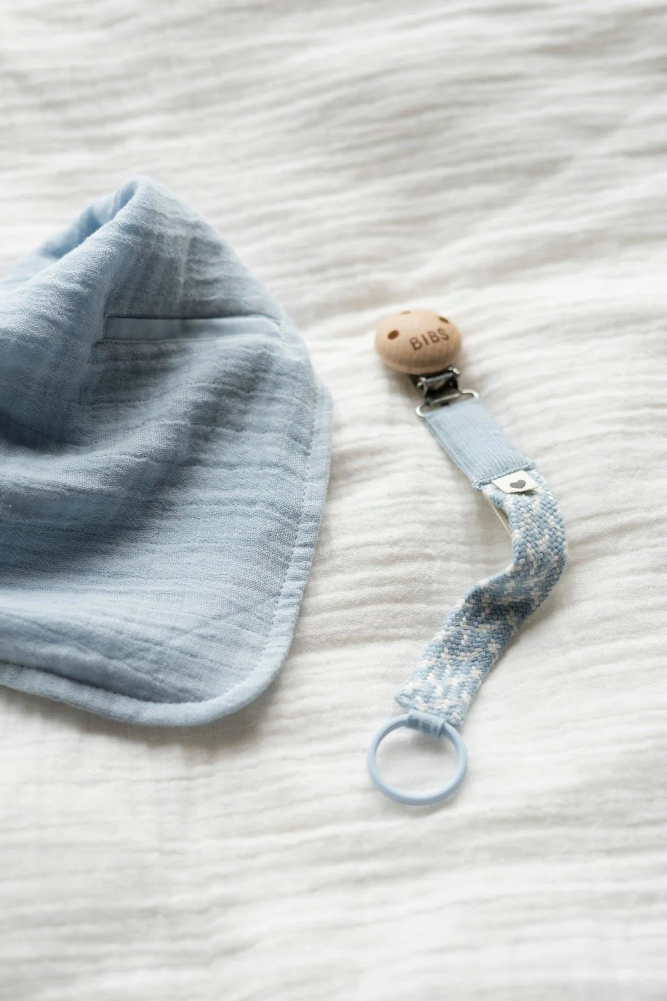 BIBS Pacifier clip - Baby Blue/Ivory