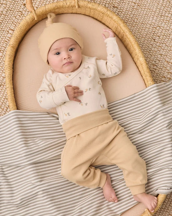Side Snap Bodysuit & Pant Set - Pears