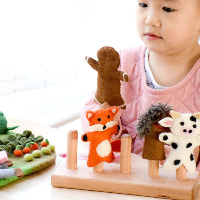 Gingerbread Man Story, Finger Puppets Set