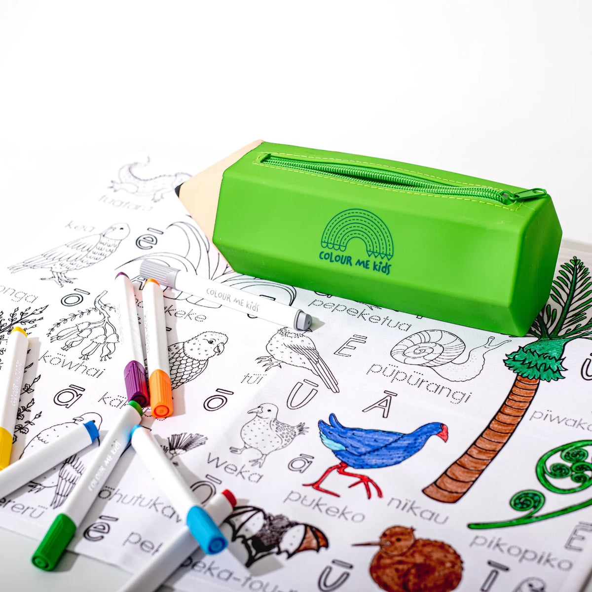 Washable, Reusable Colouring-In Solo Mat Kit - Hoa o te Ngahere