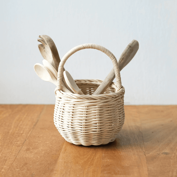 Olli Ella Berry Basket - Straw