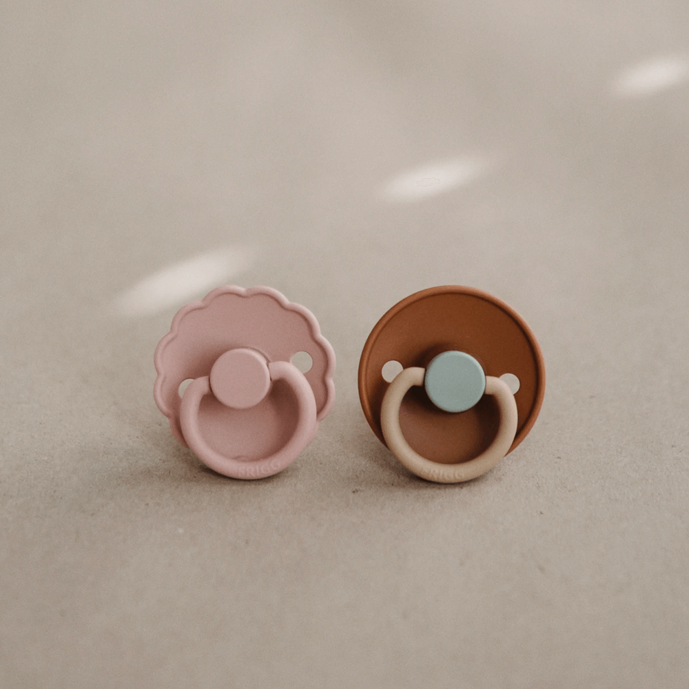Frigg Pacifier - Latex - Daisy Blush