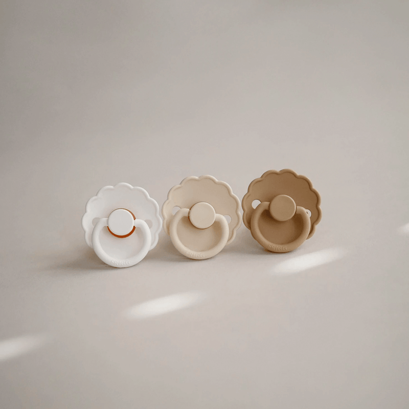 Frigg Pacifier - Latex - Daisy Croissant