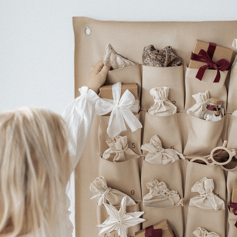 Baisik Advent Calendar - Natural