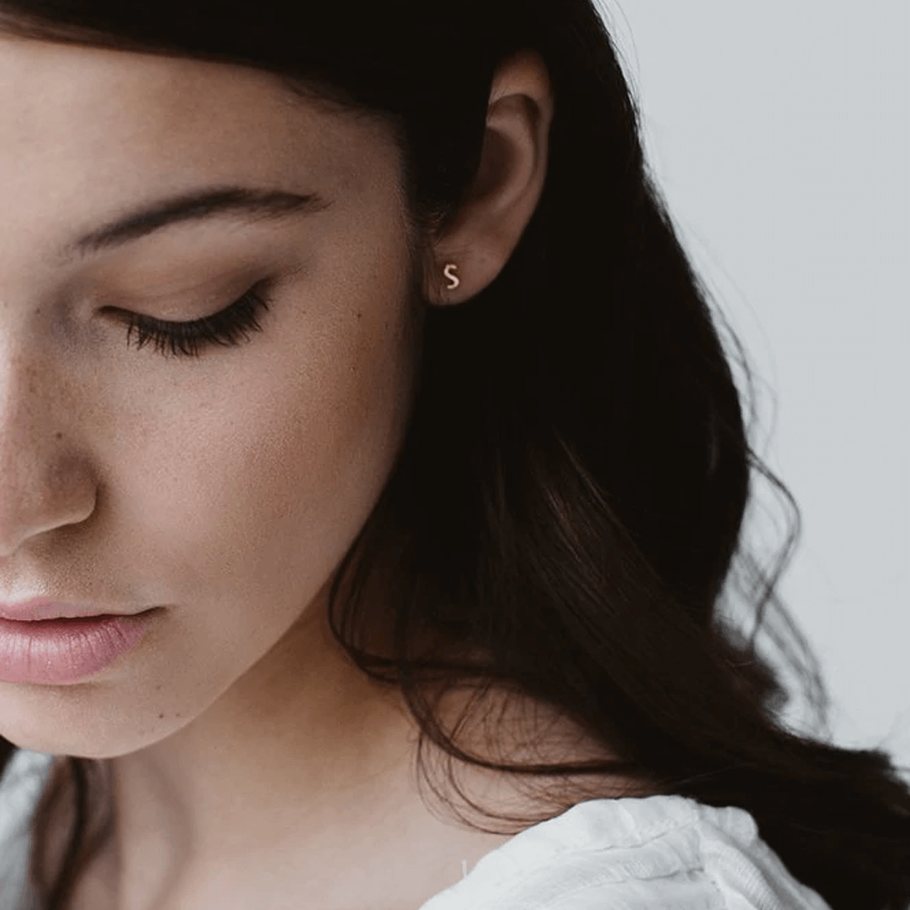 Sophie Store Little Letter Stud - Gold