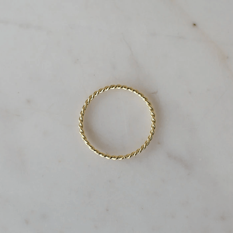Sophie Store Twist Band Ring