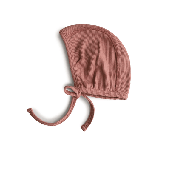 Mushie Ribbed Baby Bonnet - Cedar