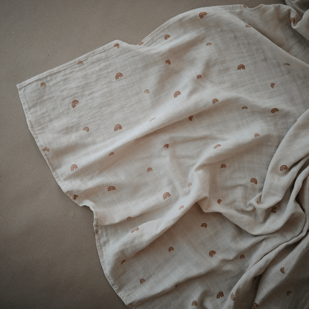 Mushie Swaddle - Rainbow