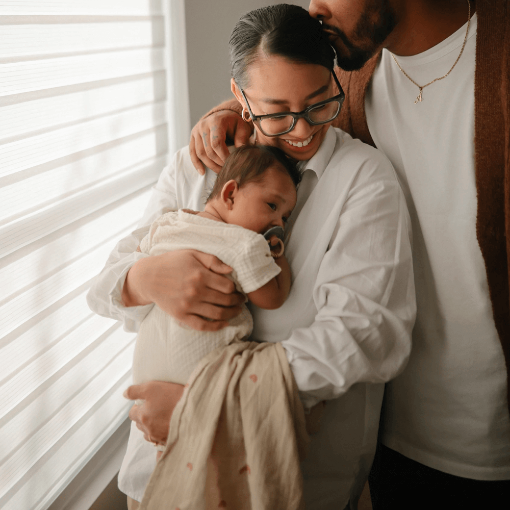 Mushie Swaddle - Rainbow