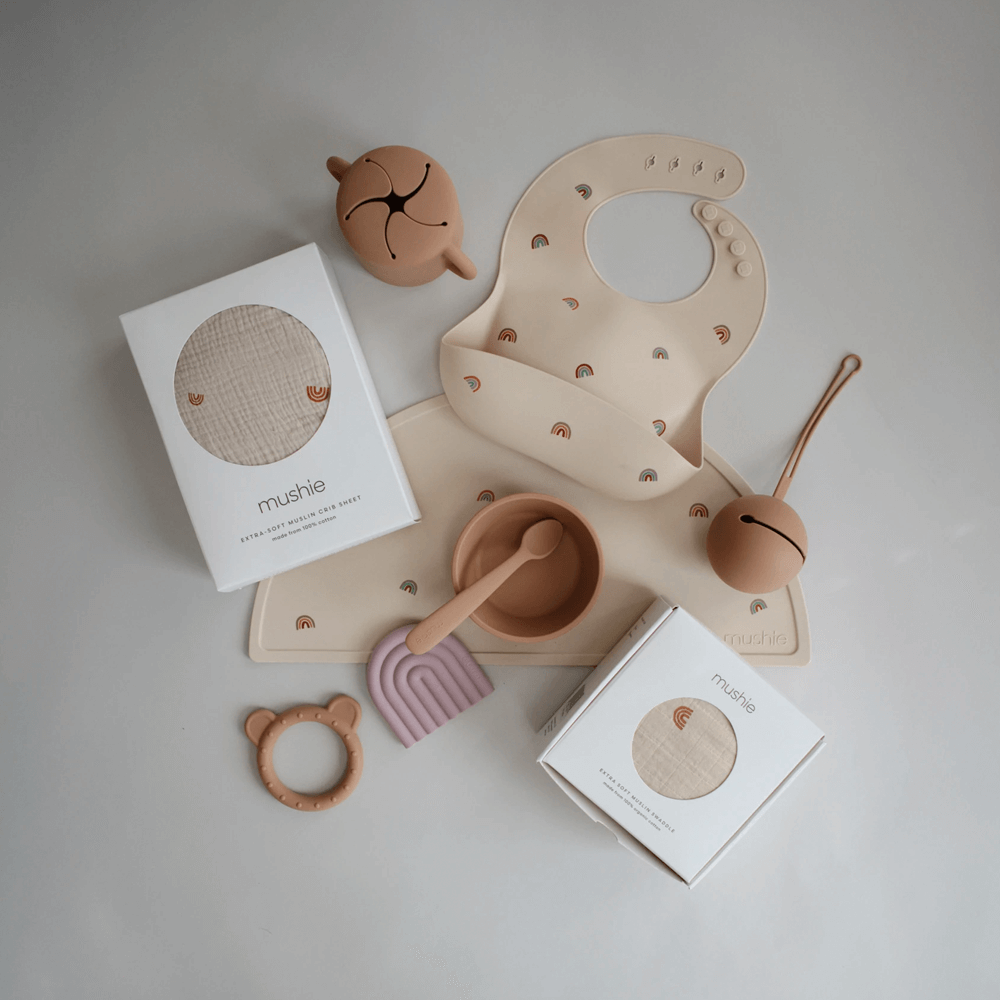 Mushie Swaddle - Rainbow