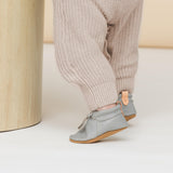 Pretty Brave Baby Moc - Grey